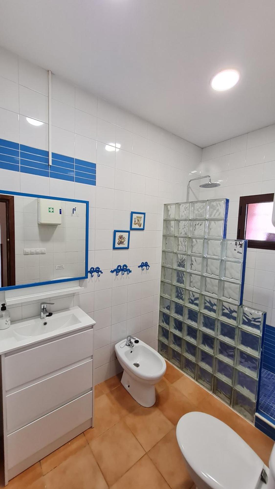 Semesterbostad Casa Cuartel El Velero *